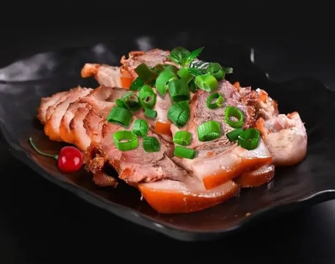 猪头肉预制菜 猪蹄表面滑嫩 嚼劲十足 咀嚼中回味无穷 美味营养健康